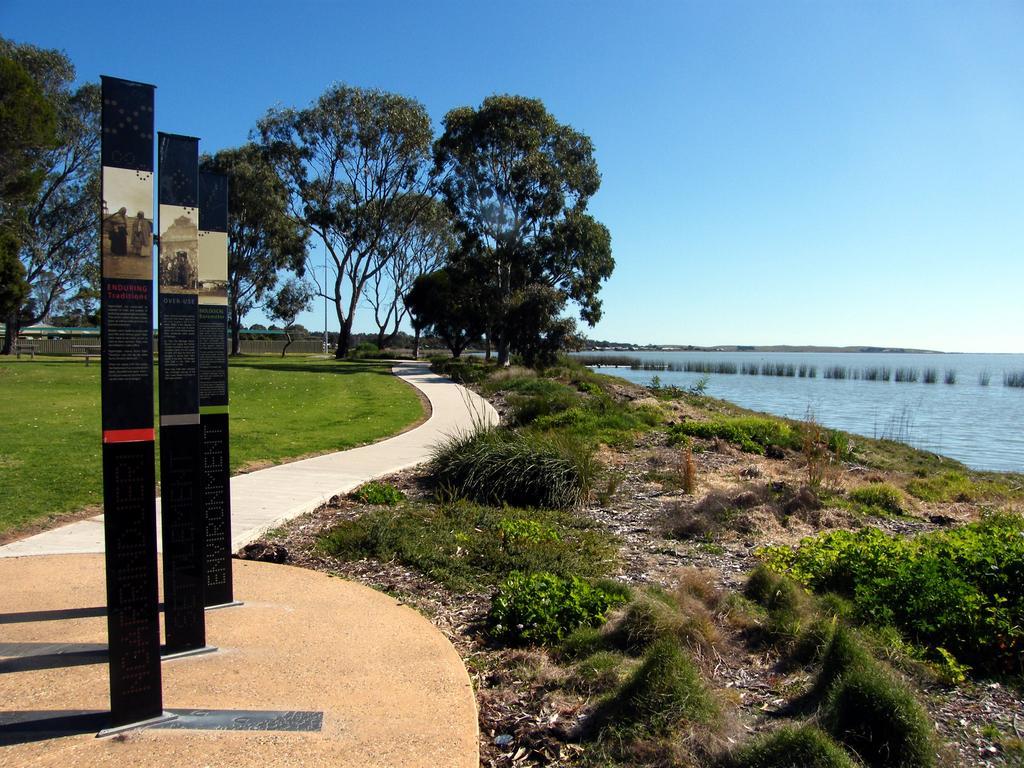 Coorong Waterfront Retreat Villa Meningie Luaran gambar